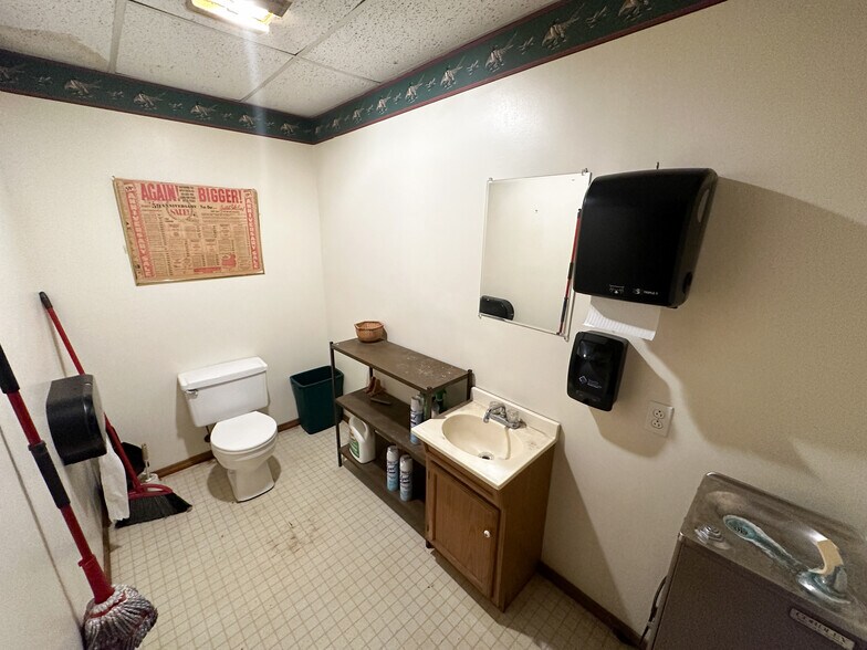 More Photos Of 20075 Malone Rd, Tecumseh Warehouse For Sale