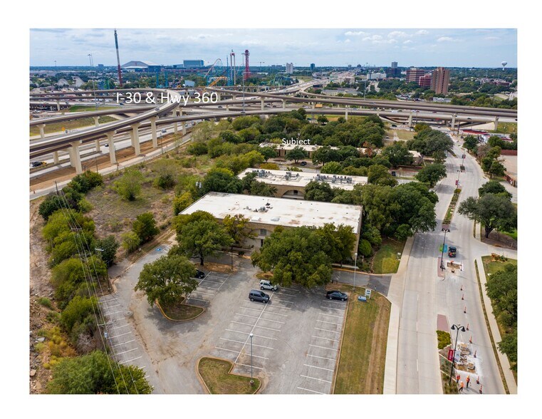 More Photos Of 2630 E Lamar Blvd, Arlington Office For Lease