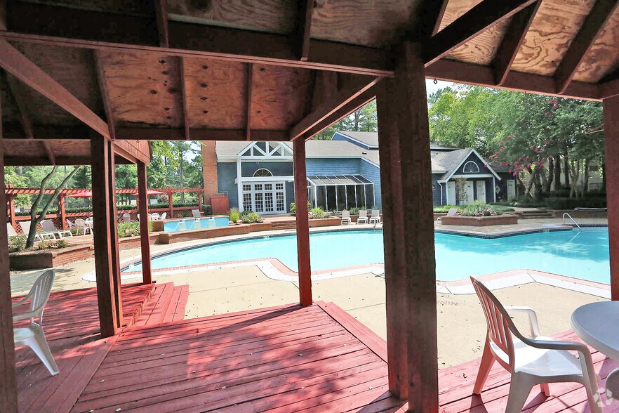 More Photos Of 3001 Reflections Way, Virginia Beach Apartments For Sale