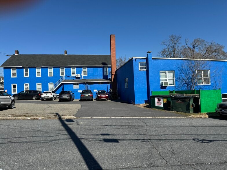 More Photos Of 181 S Whitfield St, Nazareth Office Residential For Sale