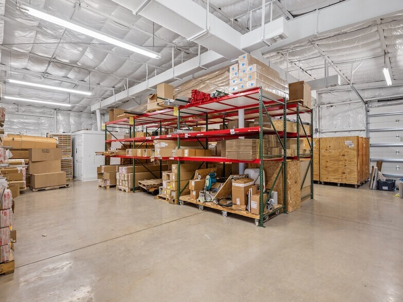 More Photos Of 675 US Highway 1, Vero Beach Warehouse For Lease