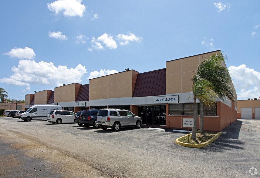 Primary Photo Of 1400-1414 SW 13th Ct, Pompano Beach Light Manufacturing For Lease