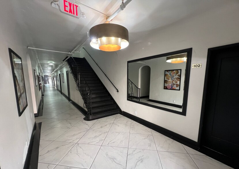 More Photos Of 1152 E 1st St, Long Beach Apartments For Sale