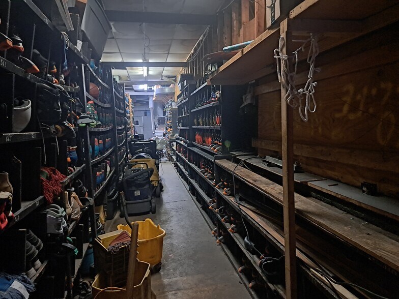 More Photos Of 120 E Catalan St, Saint Louis Skating Rink For Sale