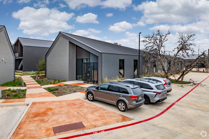Primary Photo Of 17206 Blanco Rd, San Antonio Office For Sale