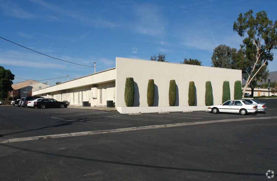 Primary Photo Of 886 W Foothill Blvd, Upland Medical For Lease