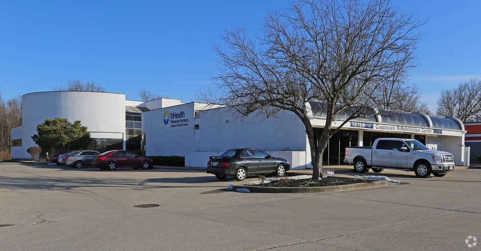 More Photos Of 10190-10198 Springfield Pike, Cincinnati Medical For Sale
