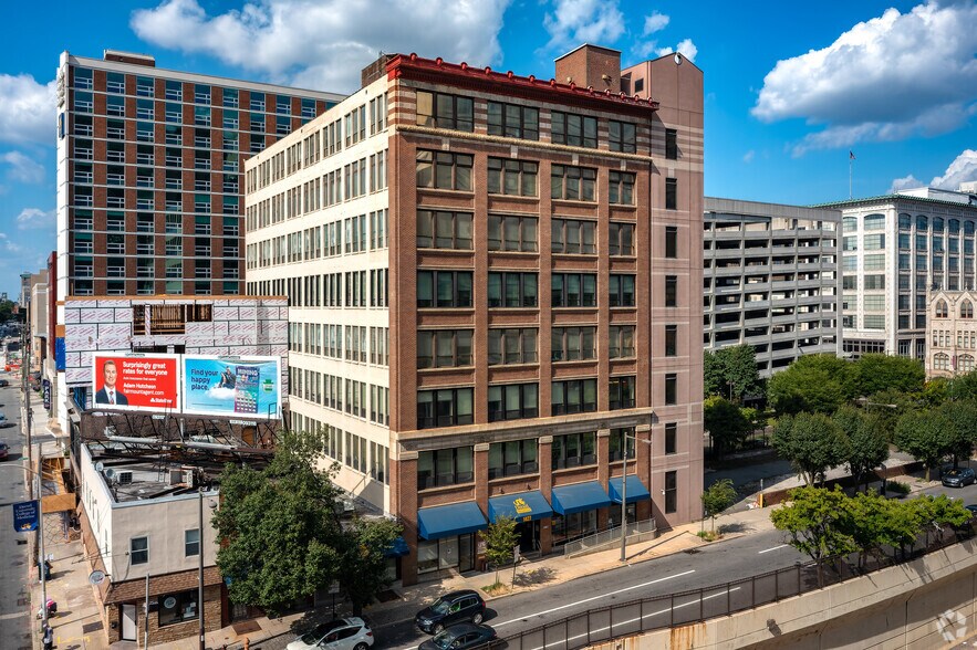 Primary Photo Of 1427-1433 Vine St, Philadelphia Office For Sale