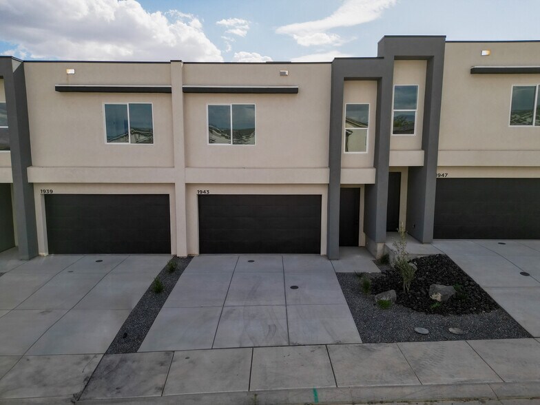 More Photos Of 1935 W 250 S, Hurricane Apartments For Sale