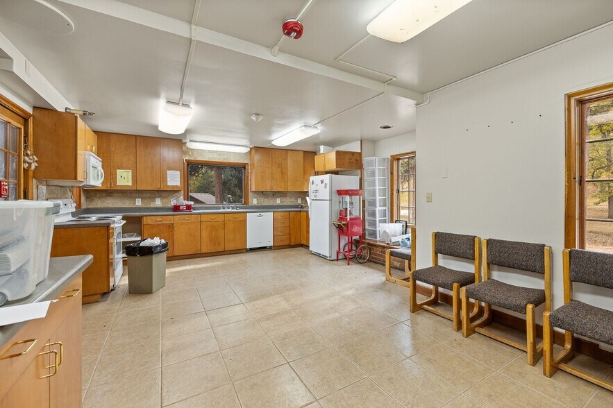 More Photos Of 24100 S Rockerville Rd, Rapid City Lodge Meeting Hall For Sale