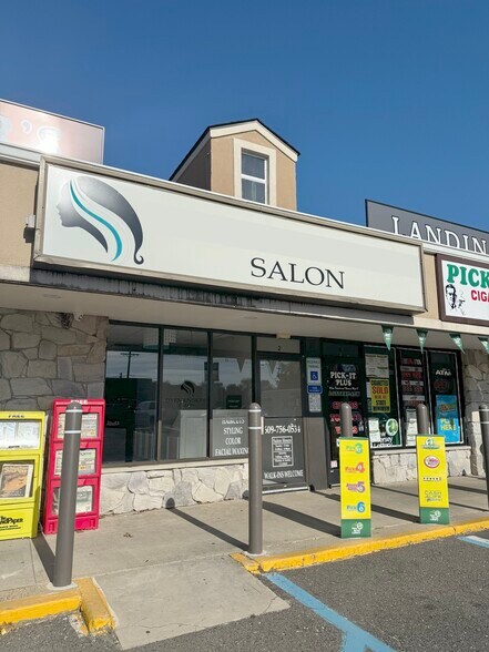 More Photos Of 886-888 W Bay Ave, Barnegat General Retail For Lease