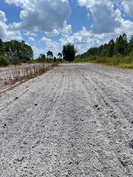 More Photos Of Redlands Dr, Deland Land For Sale