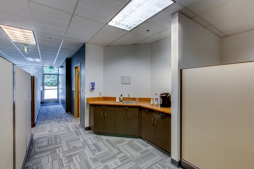 More Photos Of 5630 Ward Rd, Arvada Flex For Sale