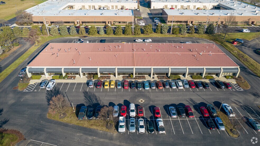 More Photos Of 640 Lakeview Plaza Blvd, Columbus Unknown For Lease