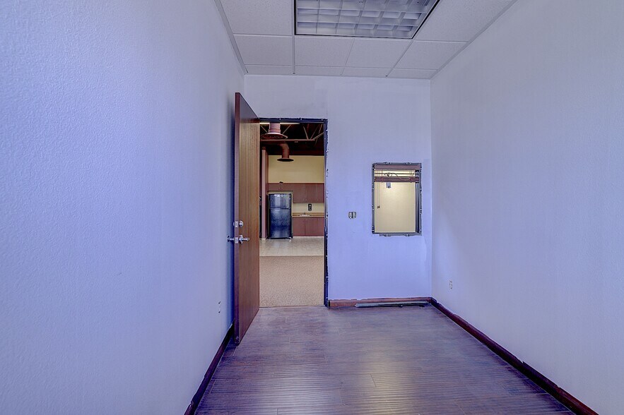 More Photos Of 6525 S Bruce St, Las Vegas Warehouse For Lease