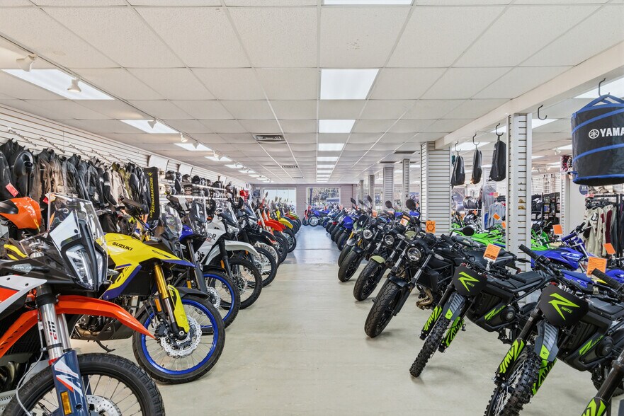 More Photos Of 1538 Park Ave, Chico General Retail For Sale