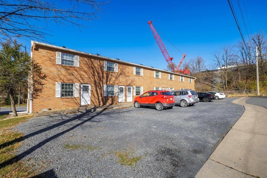 More Photos Of 91 Dutch Mill Ct, Harrisonburg Apartments For Sale