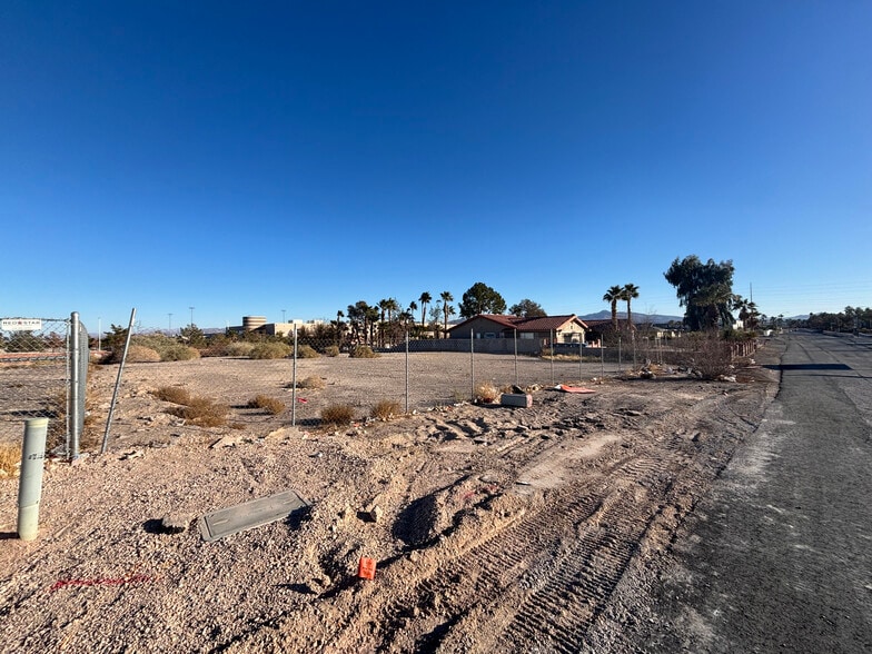 More Photos Of 5990 McLeod Dr, Las Vegas Land For Sale