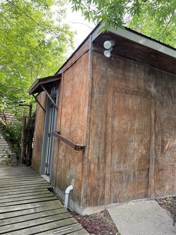 More Photos Of 400 N Genesee St, Wittenberg Office For Sale