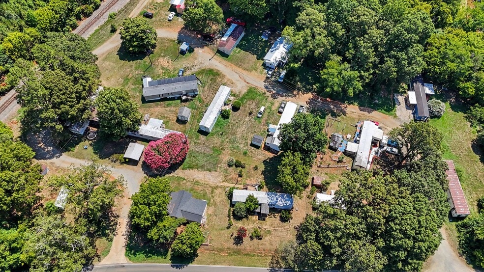 More Photos Of 1678 Stone Street Ext, Mebane Manufactured Housing Mobile Home Park For Sale