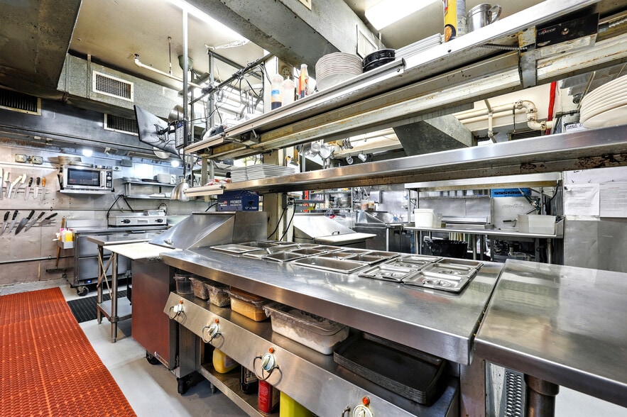 More Photos Of 102 San Marco Ave, Saint Augustine Restaurant For Sale