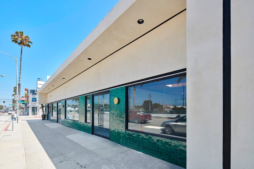 More Photos Of 12430-12464 W Washington Blvd, Los Angeles Freestanding For Lease