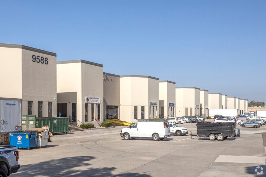 Primary Photo Of 9586 Distribution Ave, San Diego Warehouse For Lease