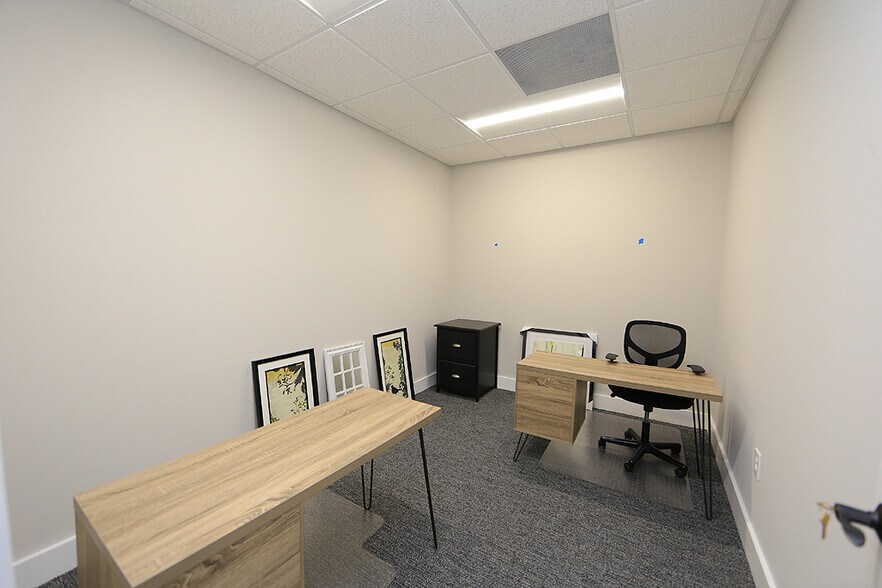 More Photos Of 1906 E Highway 54, Durham Unknown For Lease