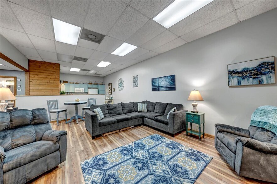 More Photos Of 106 W Laurel St, Scottsboro Office Residential For Sale