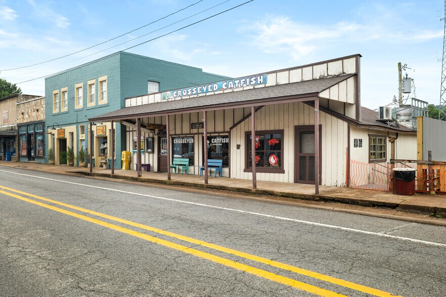 Primary Photo Of 107 E Main St, Hardy Restaurant For Sale