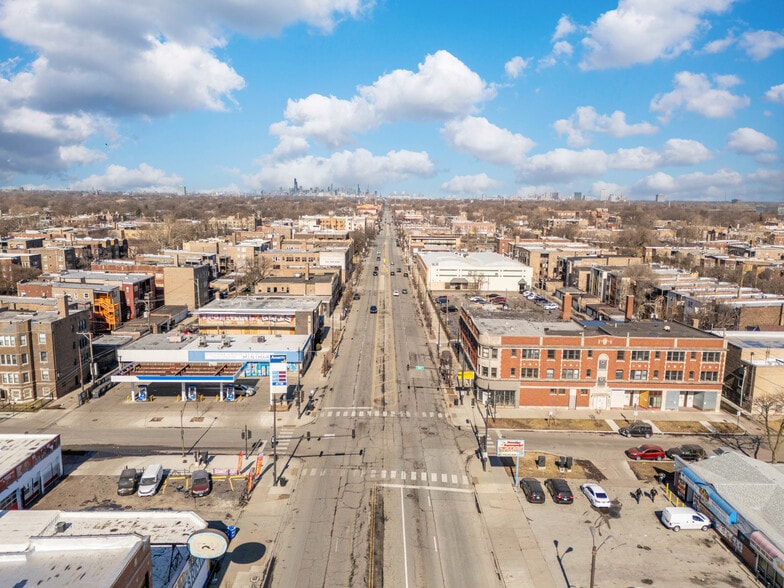 More Photos Of 8115 S Cottage Grove Ave, Chicago Flex For Sale