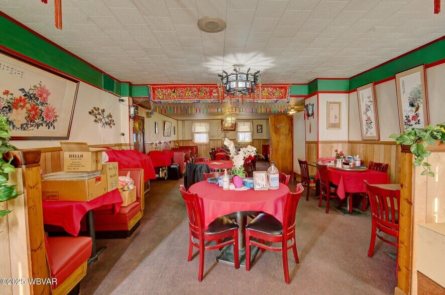 More Photos Of 32 W Southern Ave, Williamsport General Retail For Sale