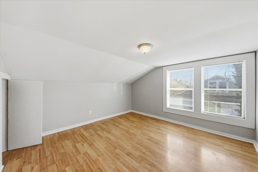 More Photos Of , Rome Multifamily For Sale