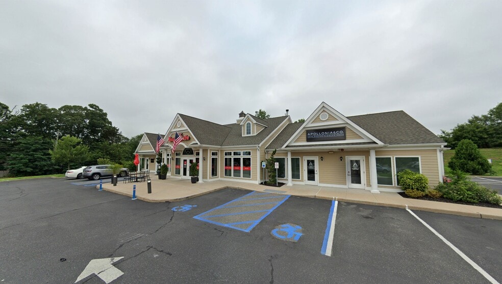 More Photos Of 117 Terry Rd, Smithtown Freestanding For Sale