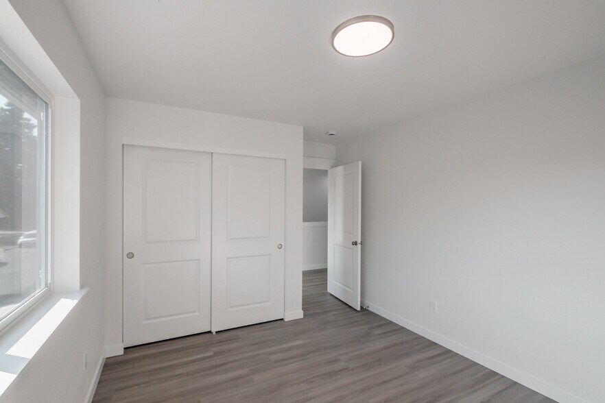 More Photos Of 37731 Rolltide Dr, Lebanon Apartments For Sale