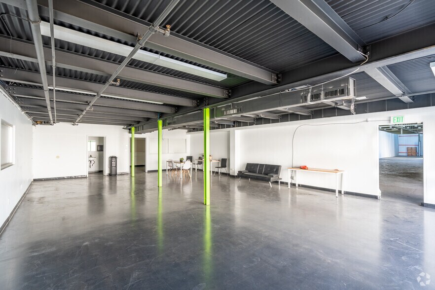 More Photos Of 900 Turnbull Canyon Rd, City Of Industry Warehouse For Lease