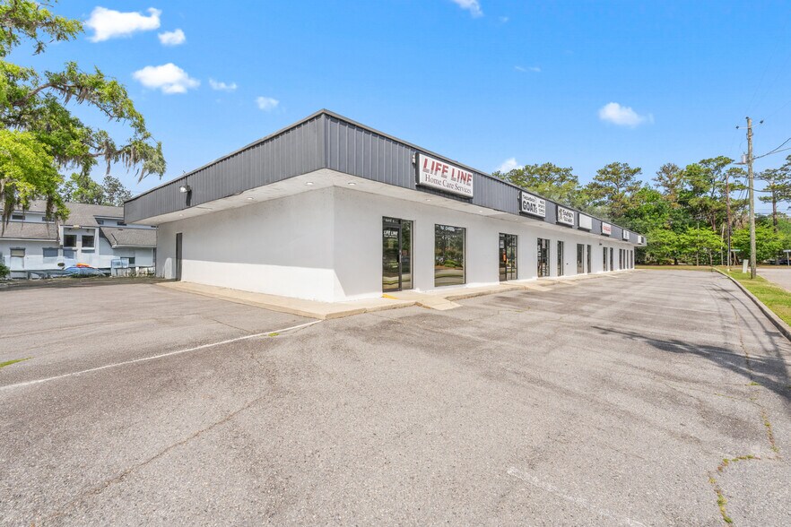 More Photos Of 6409 Abercorn St, Savannah Office For Lease