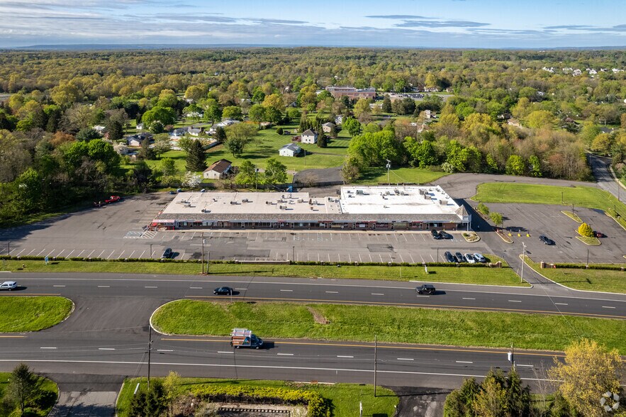 More Photos Of 539 Route 22 E, White House Station Unknown For Lease