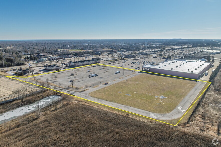More Photos Of Green Bay Rd, Kenosha Land For Sale