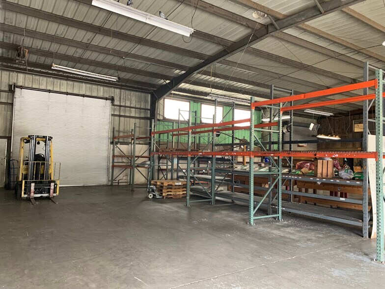 More Photos Of 1900 Commercial Way, Santa Cruz Warehouse For Lease