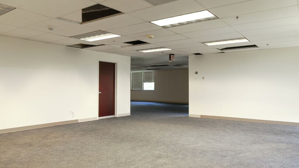 More Photos Of 11700 Beltsville Dr, Beltsville Office For Lease