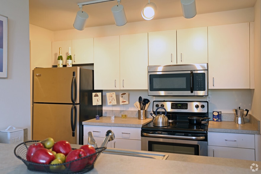 More Photos Of 4312 Main St, Philadelphia Apartments For Lease