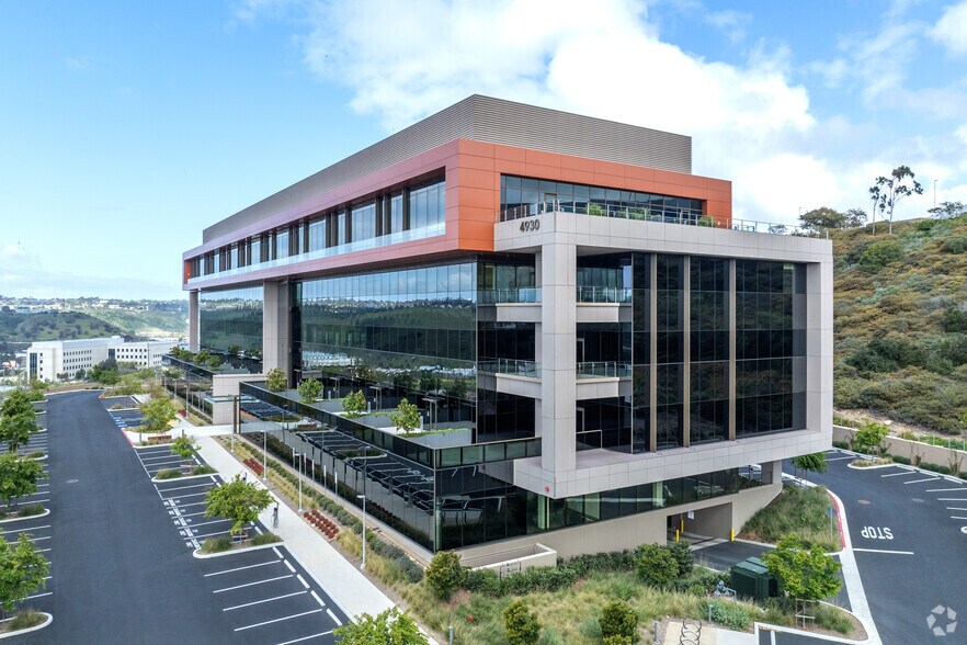 More Photos Of 4930 Directors Pl, San Diego Unknown For Lease