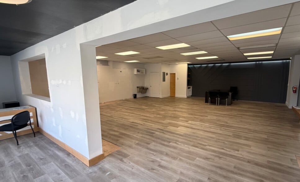 More Photos Of 10981-10999 S US Highway 1, Port Saint Lucie Storefront Retail Office For Lease