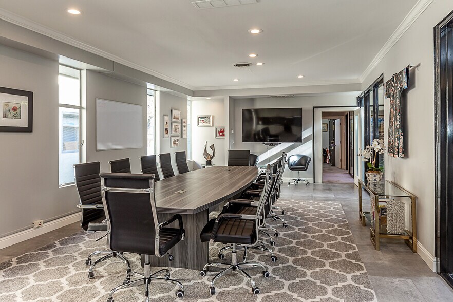 More Photos Of 2075 Pioneer Ct, San Mateo Medical For Sale
