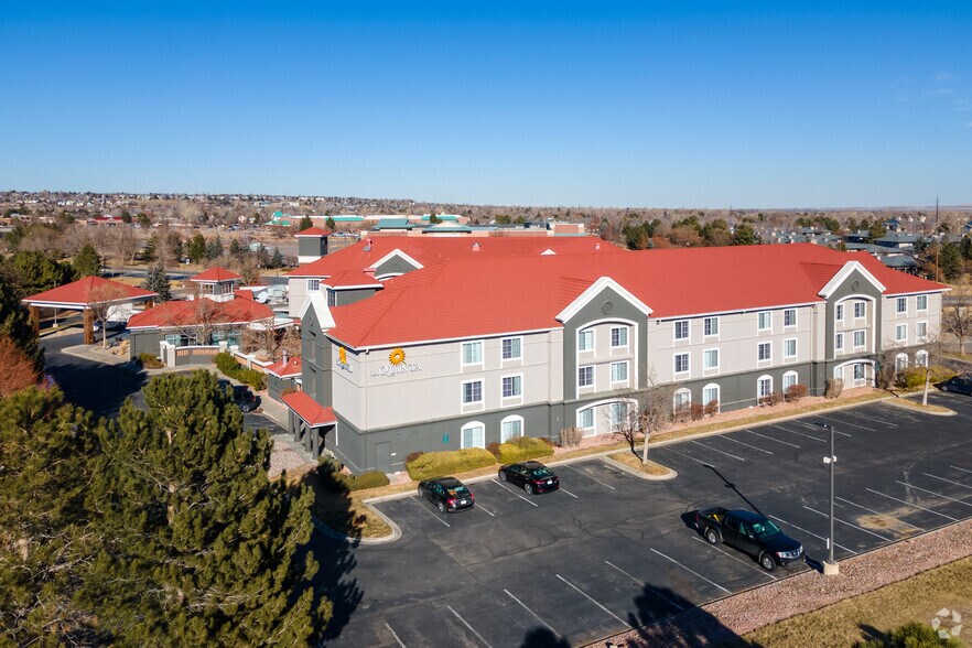 More Photos Of 902 W Dillon Rd, Louisville Hospitality For Sale