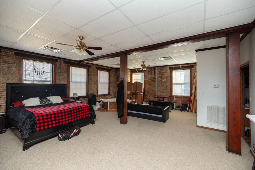 More Photos Of 116 W Pine Ave, El Dorado Office Residential For Sale