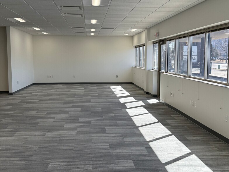 More Photos Of 3203 SW 32nd Ave, Fargo Office For Lease