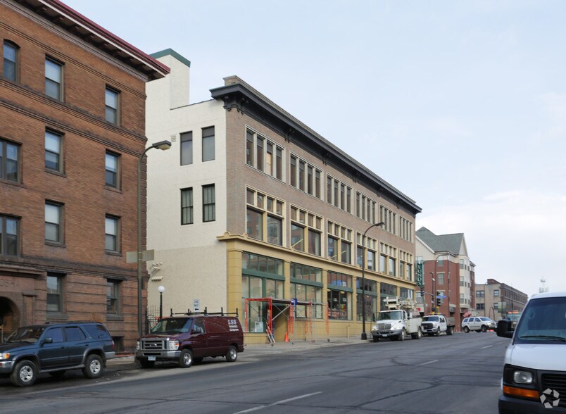 More Photos Of 1201 Hennepin Ave, Minneapolis Office For Lease