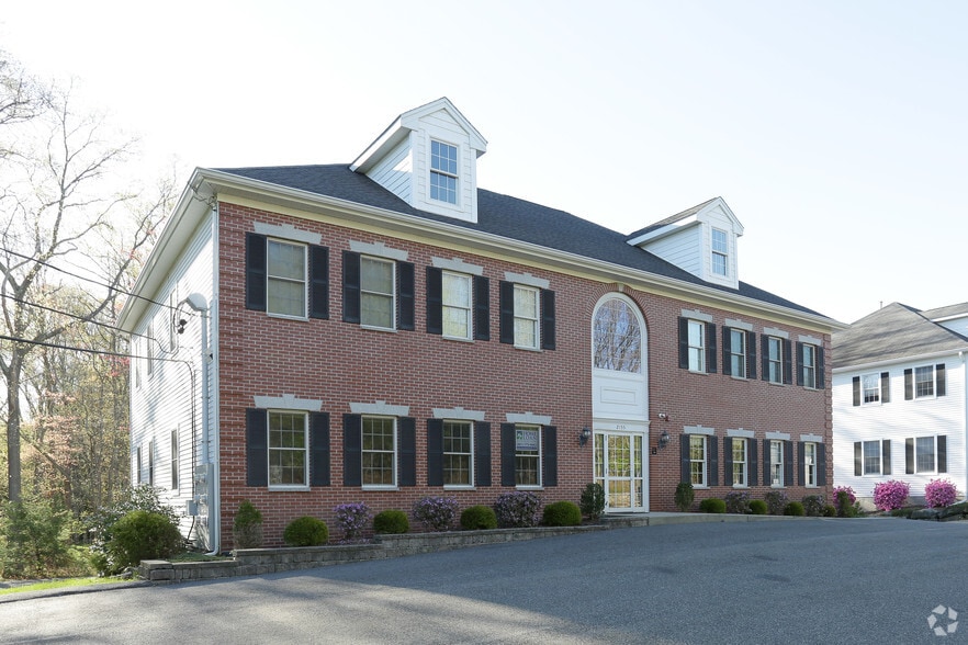 Primary Photo Of 2155 Diamond Hill Rd, Cumberland Medical For Lease